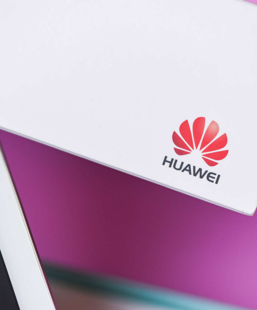 Почему англичан беспокоит Huawei?